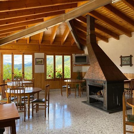 Hostal Alt Llobregat Castellar De N'Hug Eksteriør bilde