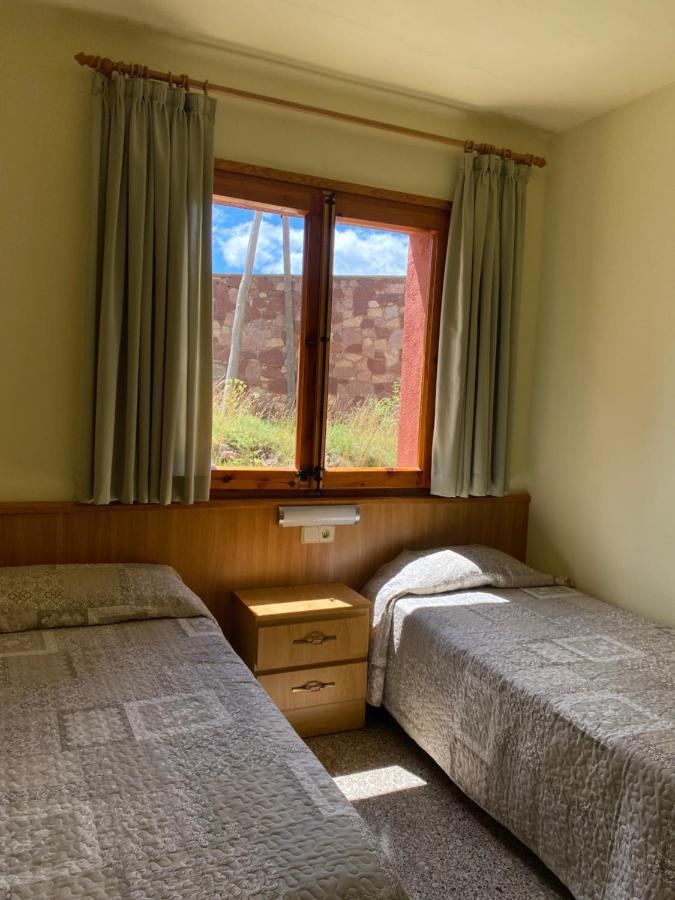 Hostal Alt Llobregat Castellar De N'Hug Eksteriør bilde