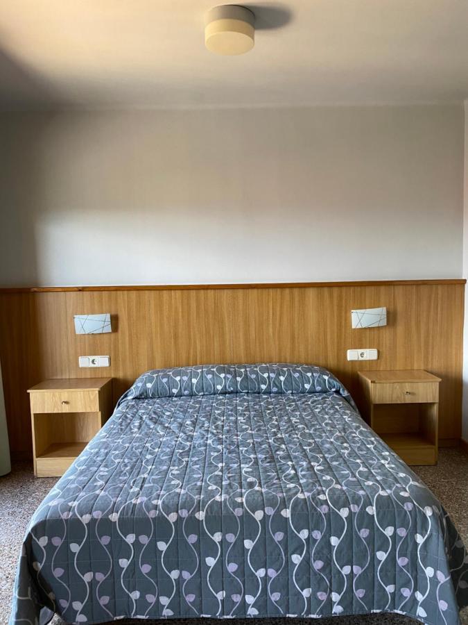 Hostal Alt Llobregat Castellar De N'Hug Eksteriør bilde
